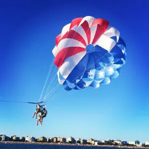 Attività a Bibione: Water Sport Center Parasailing 